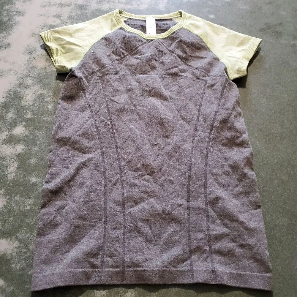 Ivivva fly tech grey&yellow short sleeve shirt sz 12